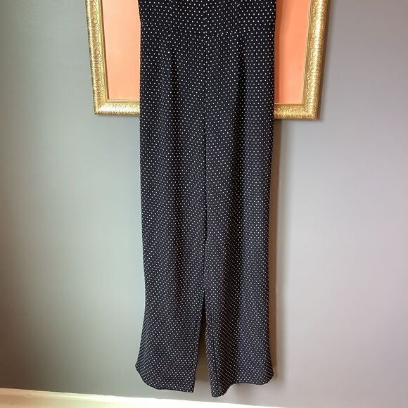 Row-A Polkadot Jumpsuit ⚫️⚪️🔴⚪️ - Picture 3 of 9